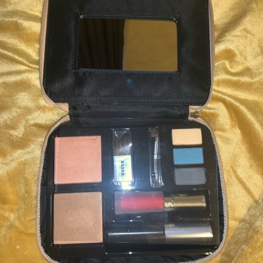 Boxom Bundle